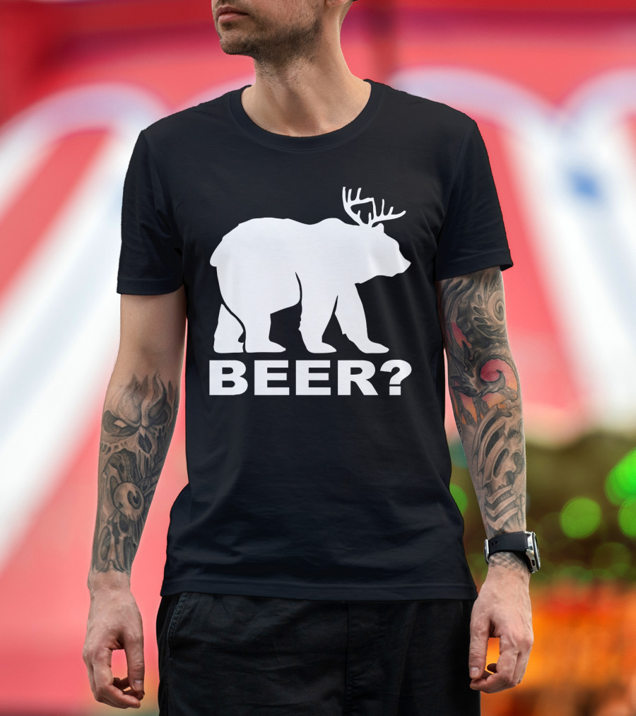 BEER Funny Drinking Party Bear with Antlers Optical Illusion T-Shirt