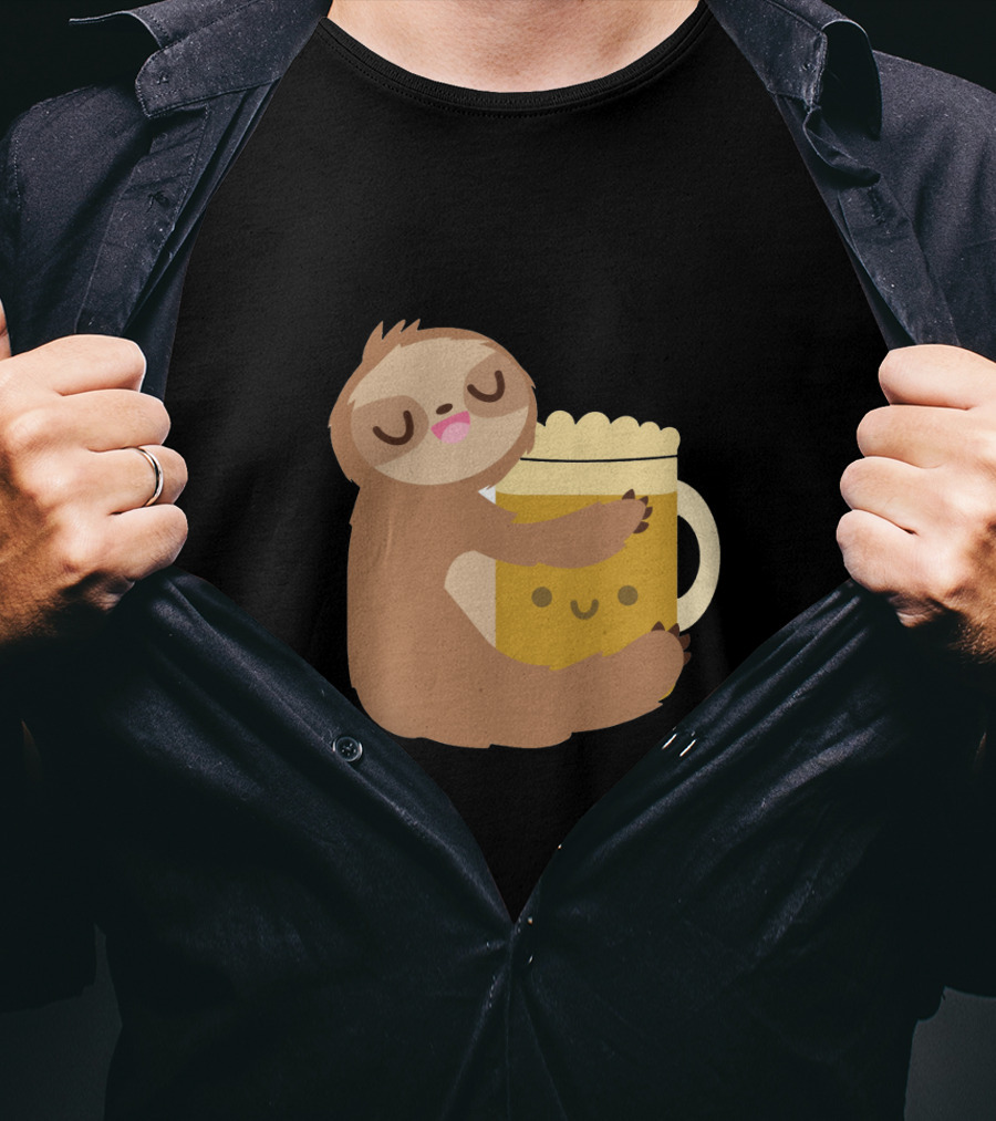 Sloth Hugging Smiling Beer Mug T-Shirt