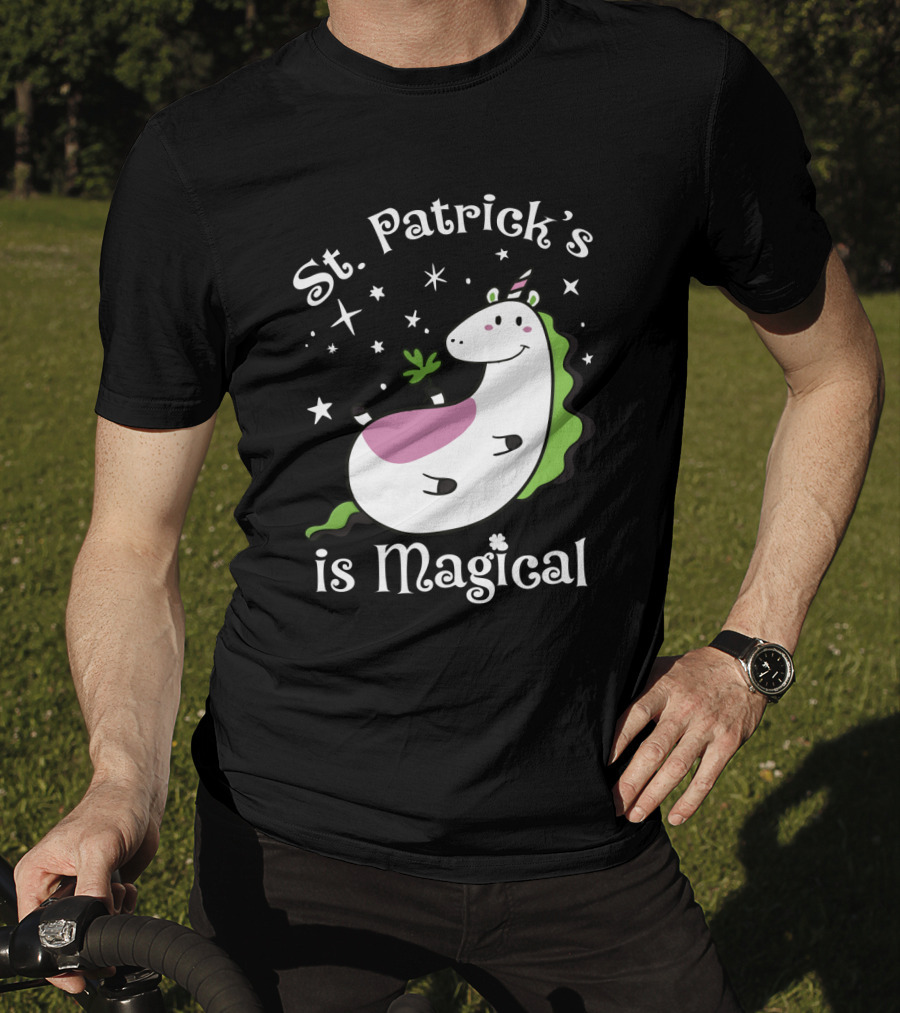 St. Patrick's Is Magical Shamrock Unicorn With Stars And Green Mane T-Shirt