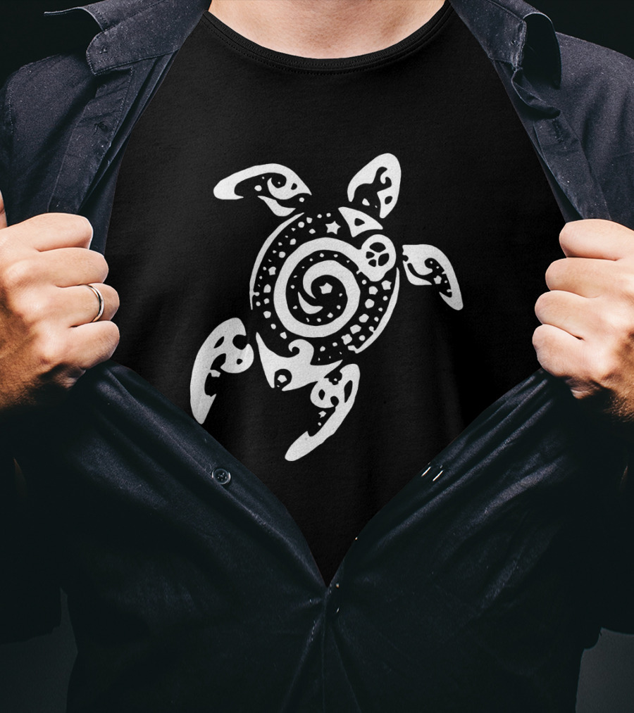 Intricate Spiral Tribal Sea Turtle T-Shirt
