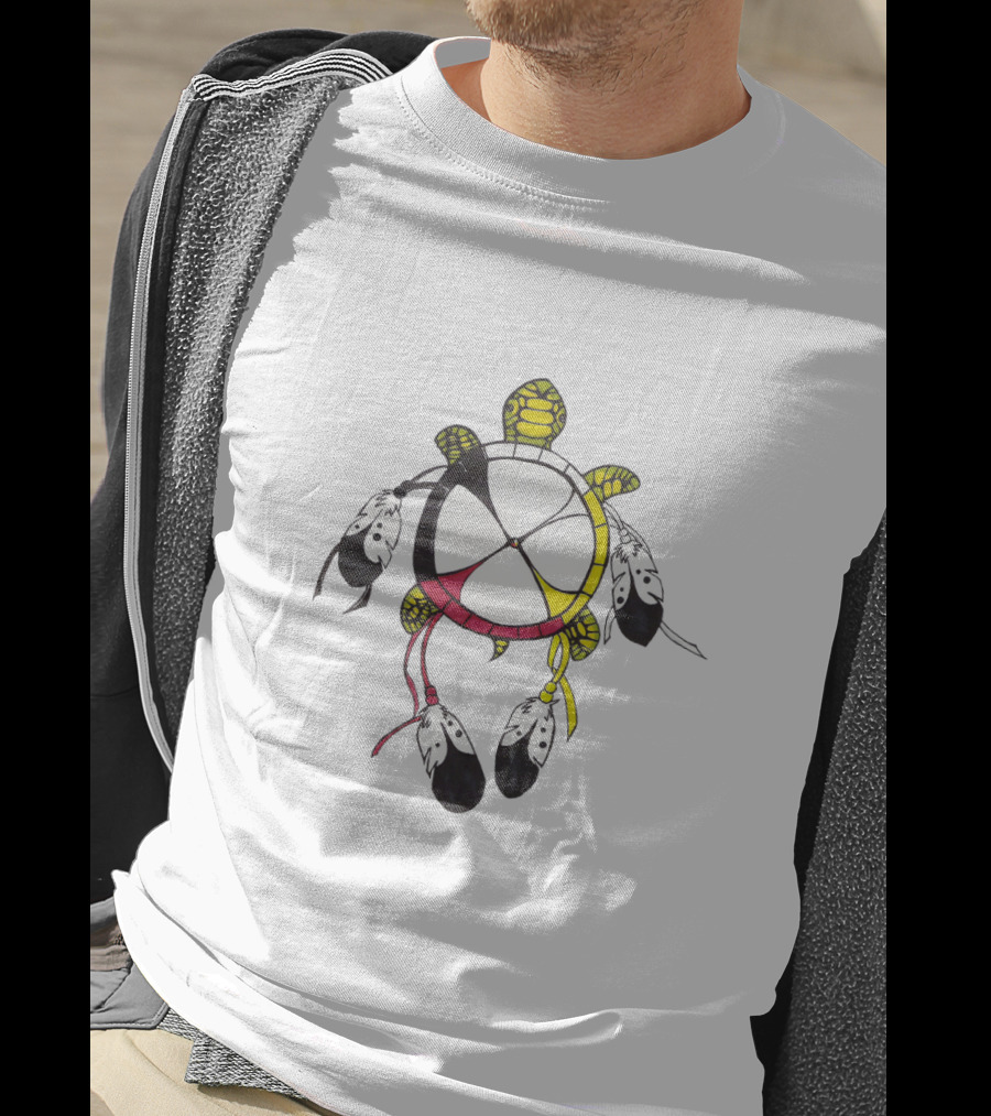Native American Style Turtle With Dreamcatcher And Feathers T-Shirt