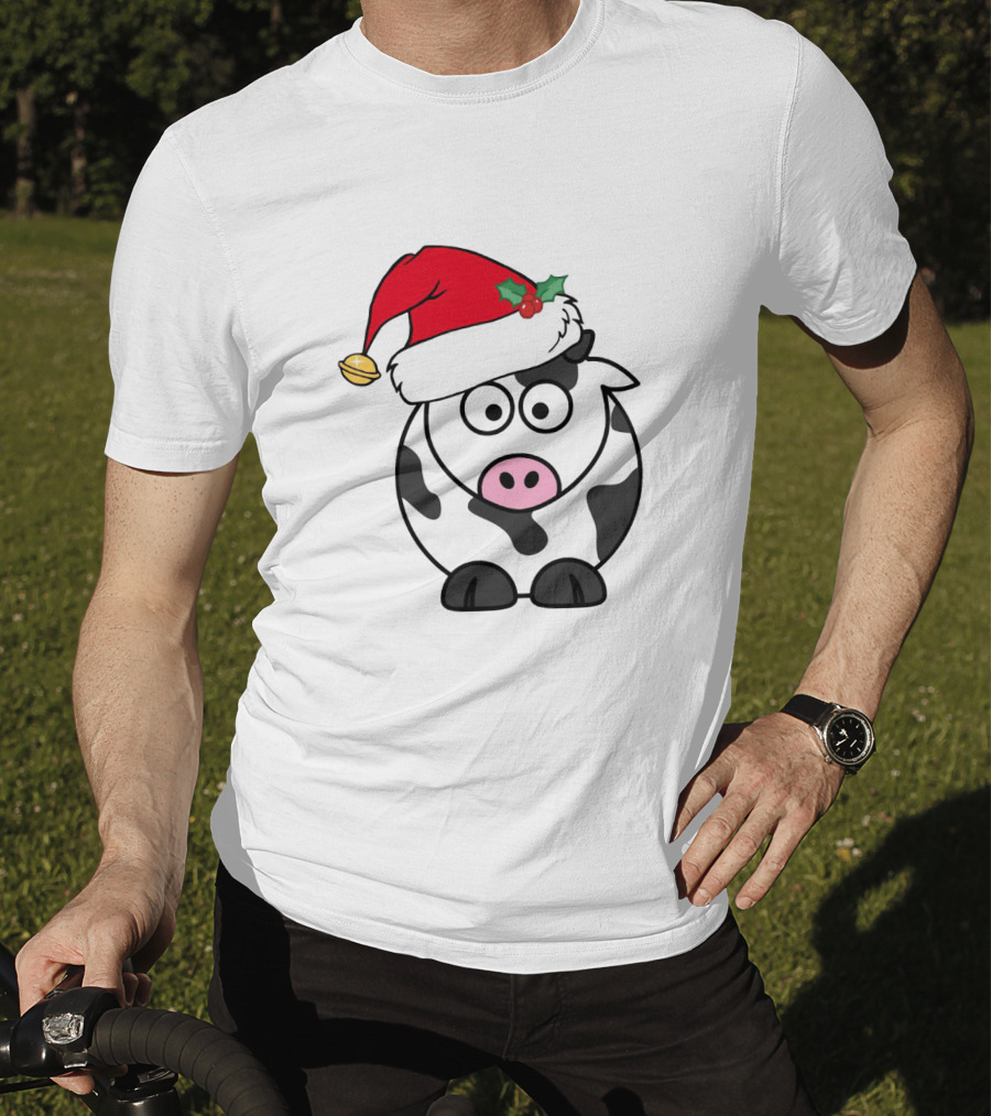 Cartoon Cow With Santa Hat And Holly Christmas Charm T-Shirt