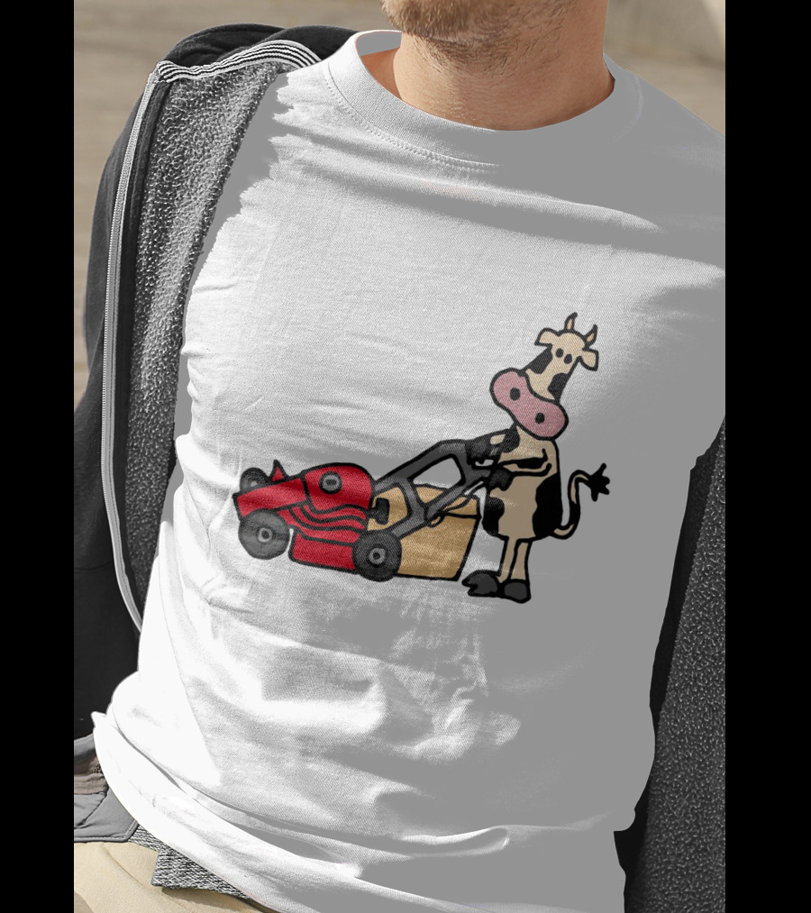 Funny Cow Mowing Grass Cartoon With Red Lawn Mower T-Shirt