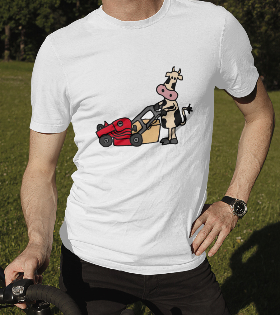 Funny Cow Mowing Grass Cartoon With Red Lawn Mower T-Shirt