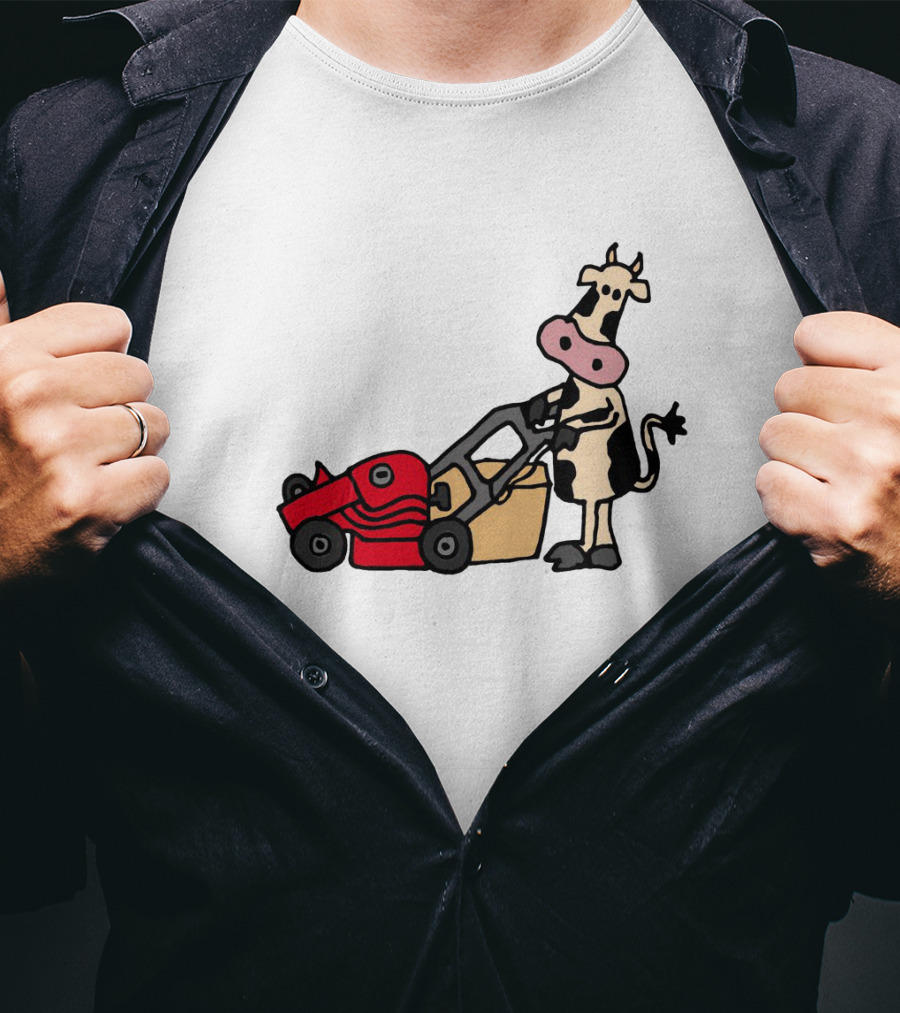 Funny Cow Mowing Grass Cartoon With Red Lawn Mower T-Shirt