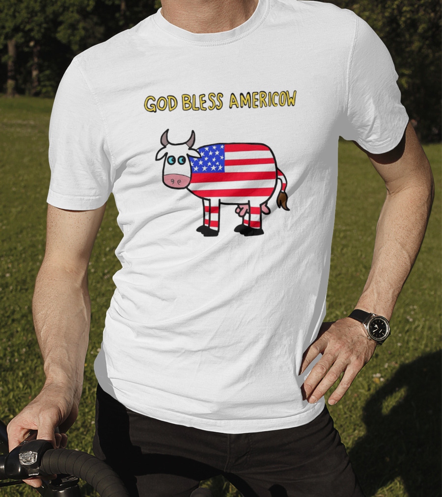 God Bless Americow Patriotic Cow With American Flag T-Shirt