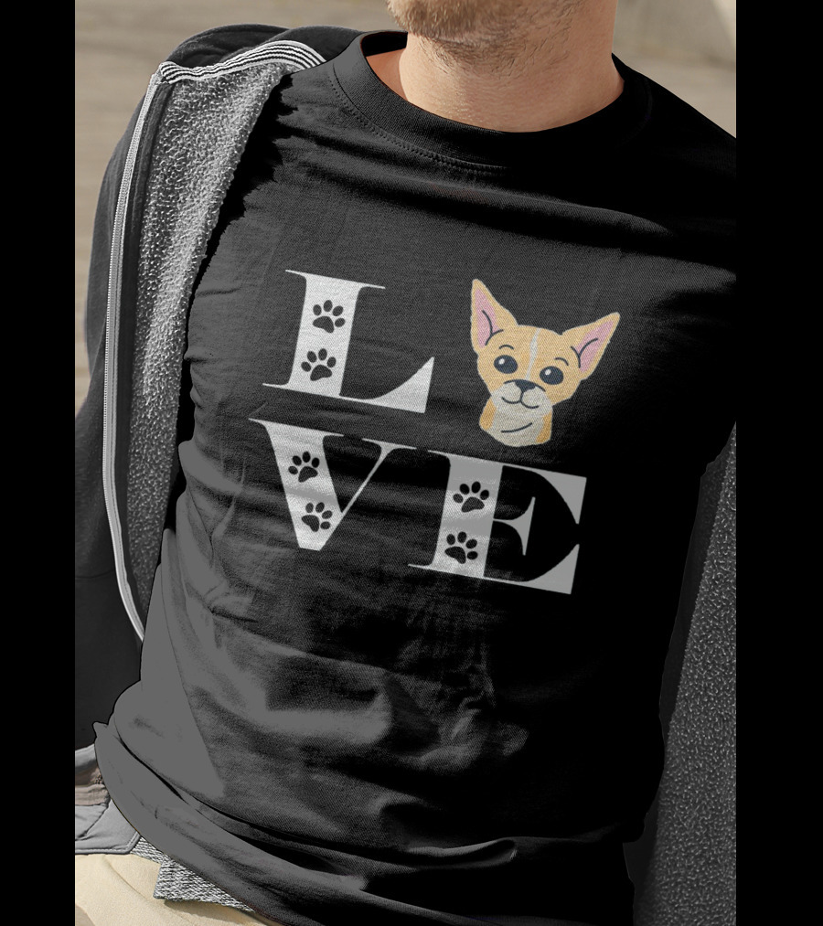 LOVE Chihuahua Dog And Paw Prints T-Shirt
