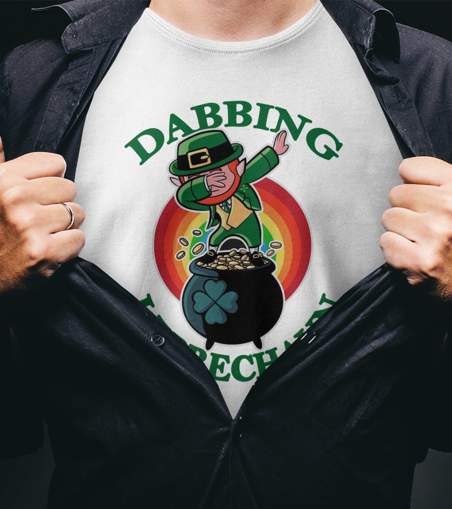 Dabbing Leprechaun Pot Of Gold St. Patrick's Day Rainbow T-Shirt