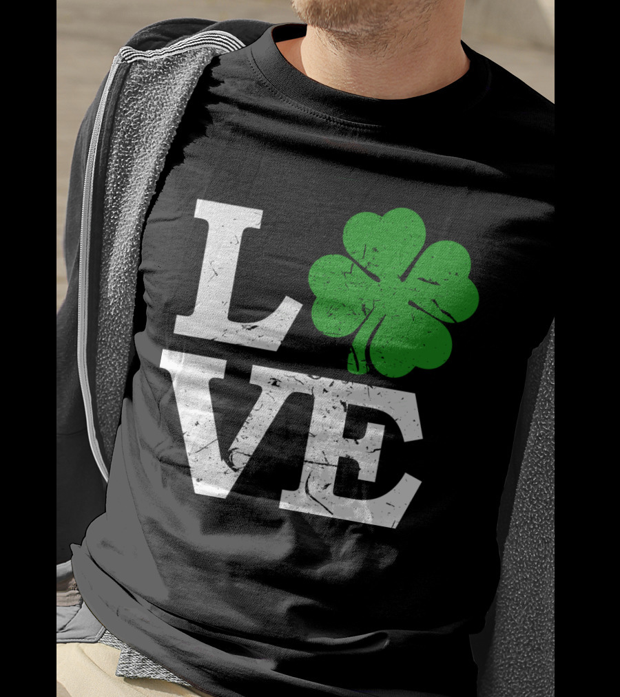 St. Patrick's Day Love With Shamrock T-Shirt