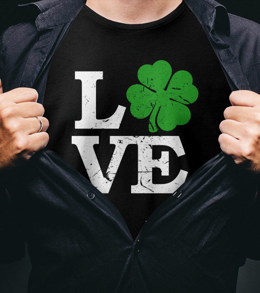 St. Patrick's Day Love With Shamrock T-Shirt