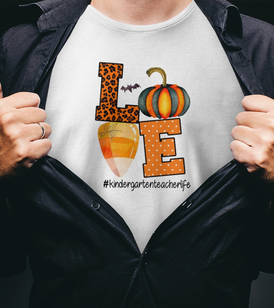 Love Kindergarten Teacher Life Halloween Pumpkin Candy Corn Leopard Print T-Shirt