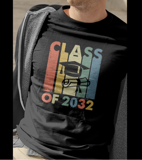 CLASS OF 2032 GRADUATION CAP AND DIPLOMA T-Shirt