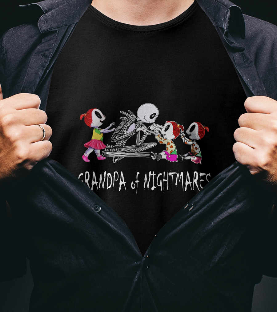 Grandpa Of Nightmares With 3 Girls Skeleton Costume Inspiration T-Shirt
