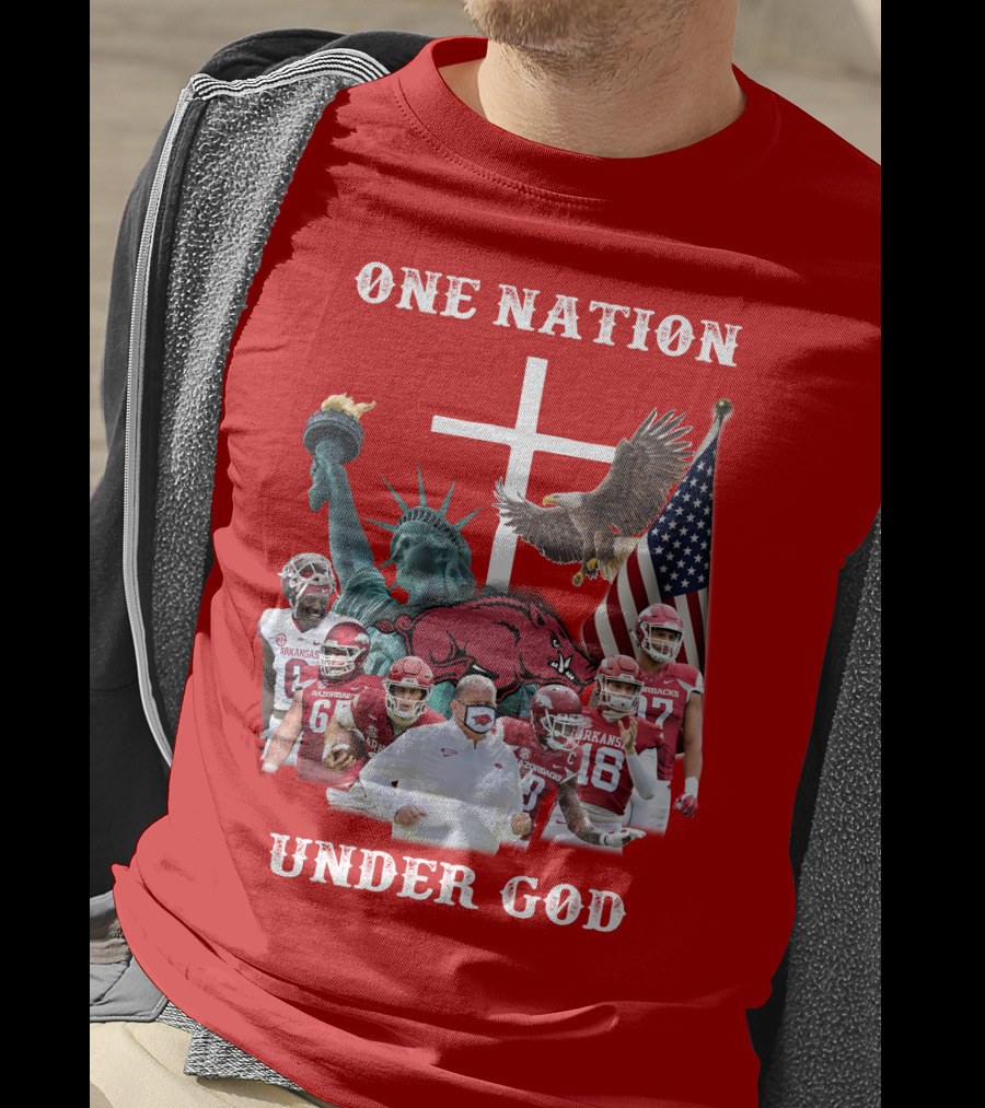 ONE NATION UNDER GOD Arkansas Razorbacks Football Liberty Statue Eagle Flag T-Shirt