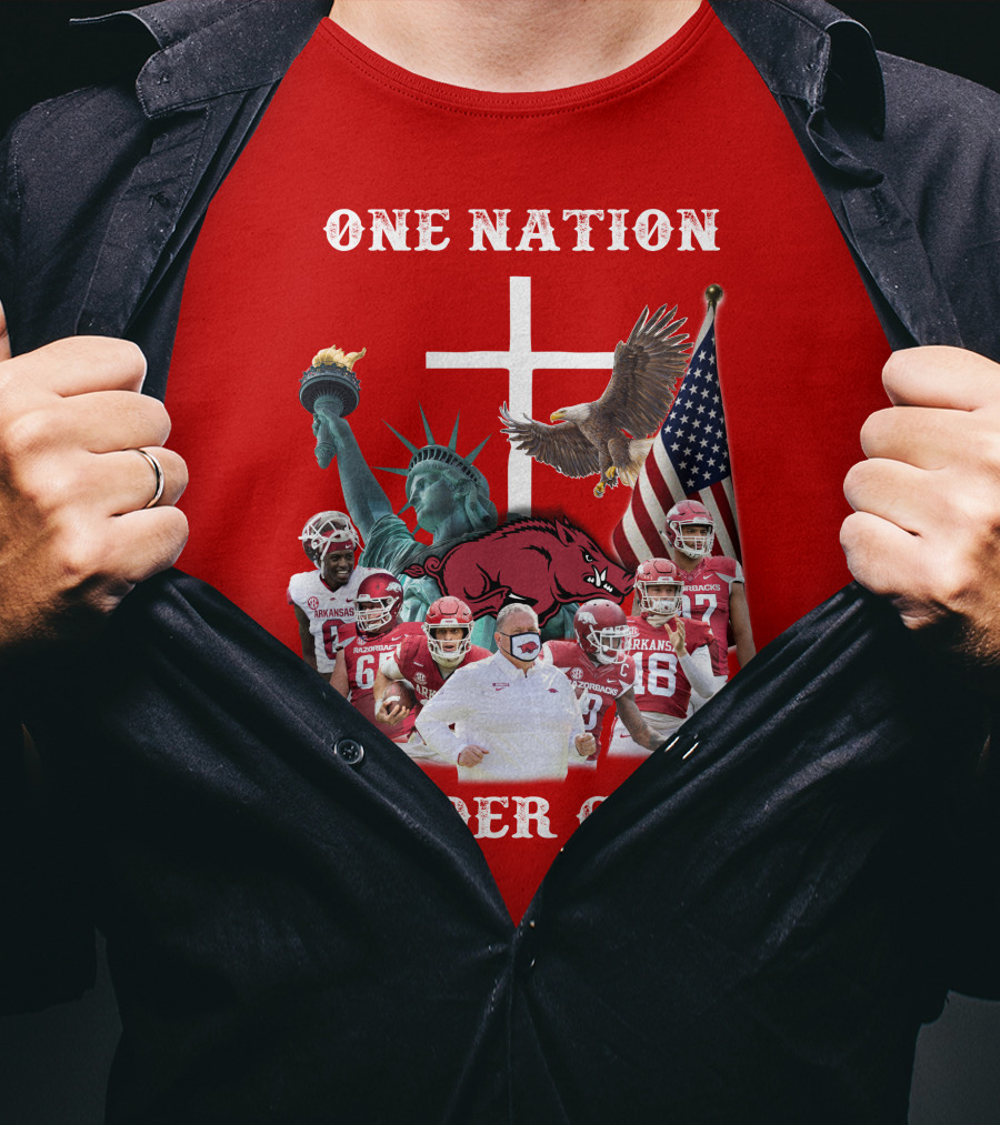 ONE NATION UNDER GOD Arkansas Razorbacks Football Liberty Statue Eagle Flag T-Shirt