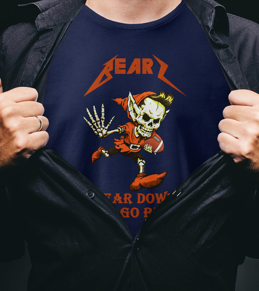 Bear Down Chicago Bears H101 Skeleton Football Player T-Shirt
