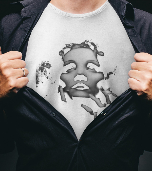 Marlene Dietrich Pre Shrunk Hand Screened Cotton Face T-Shirt