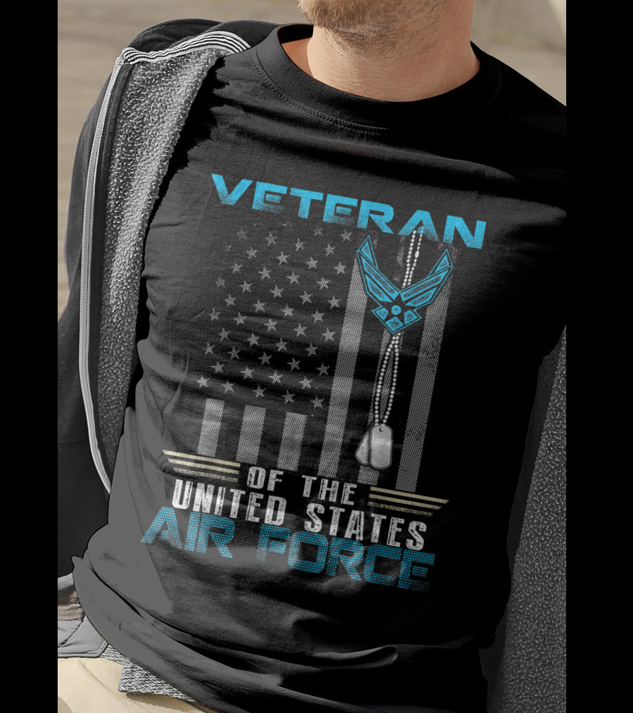 Veteran United States Air Force With Dog Tags And Flag T-Shirt