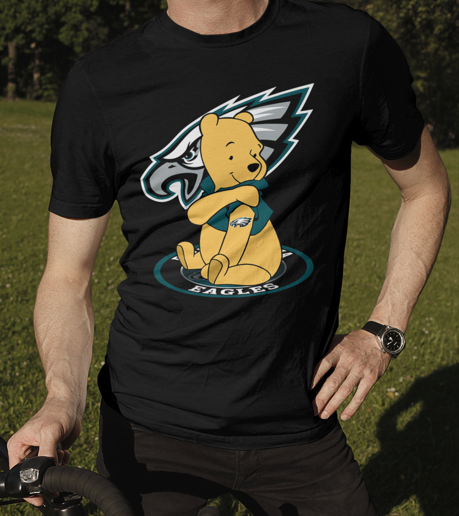 Philadelphia Eagles Pooh Bear Crossover T-Shirt