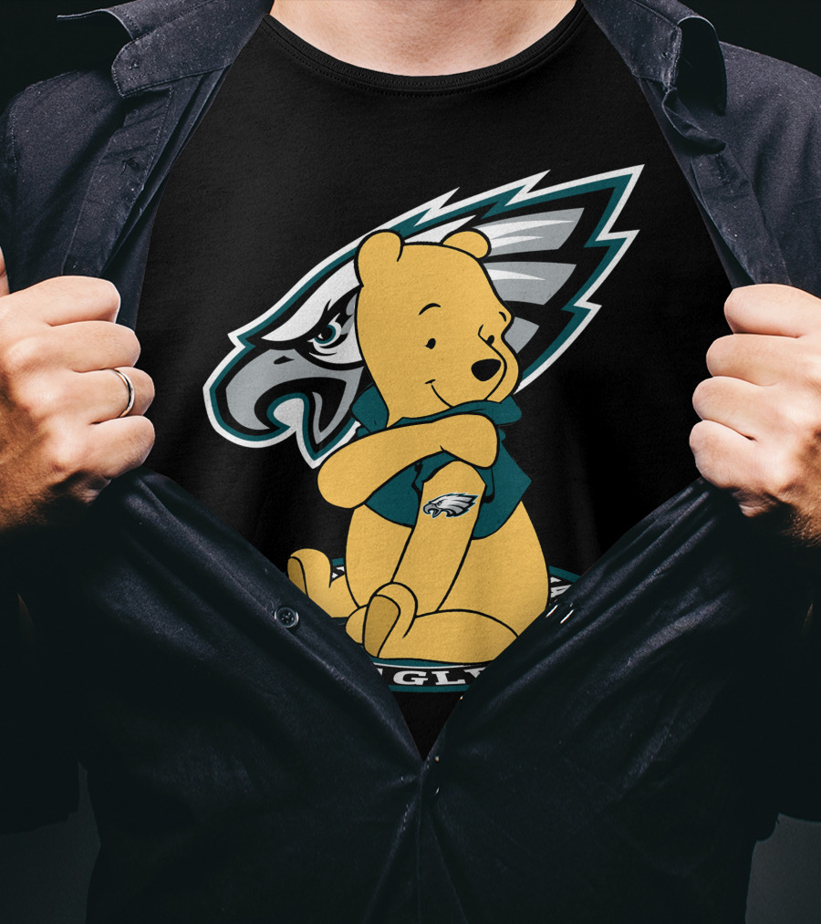 Philadelphia Eagles Pooh Bear Crossover T-Shirt