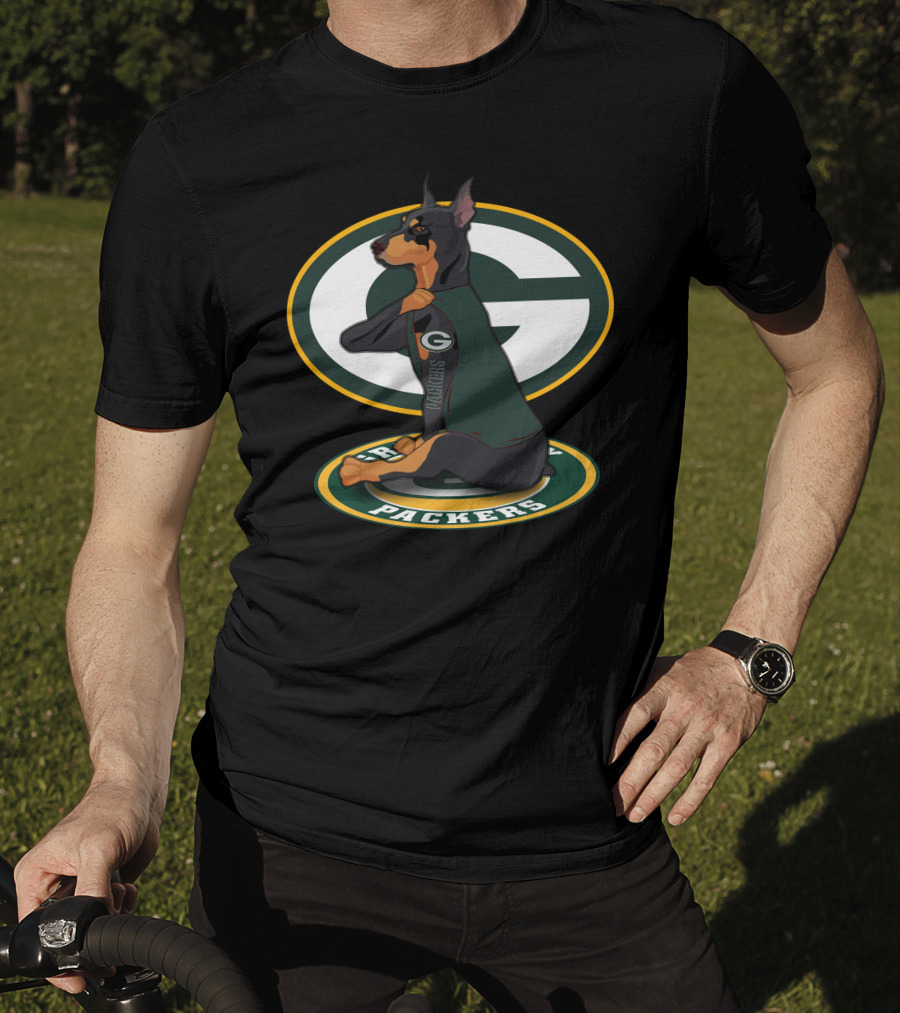 Dobermann Packers Dog Green Bay T-Shirt