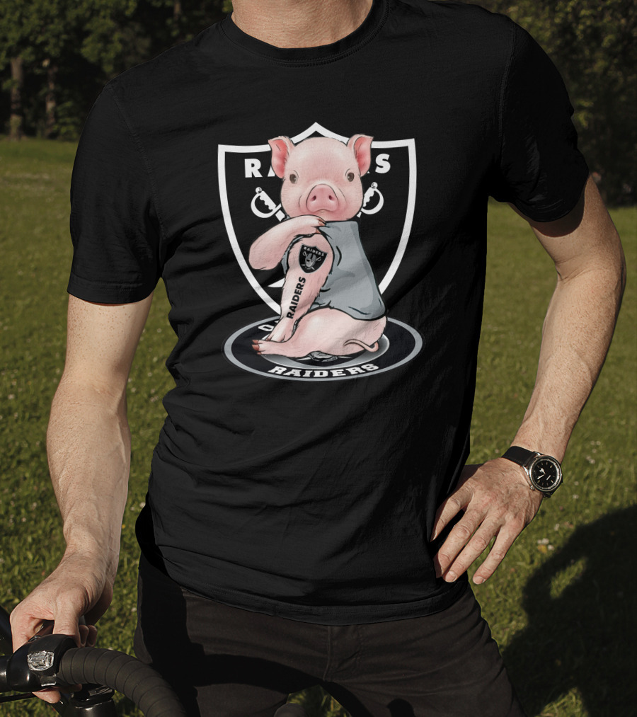 Pig Raiders Tattoo Shield T-Shirt