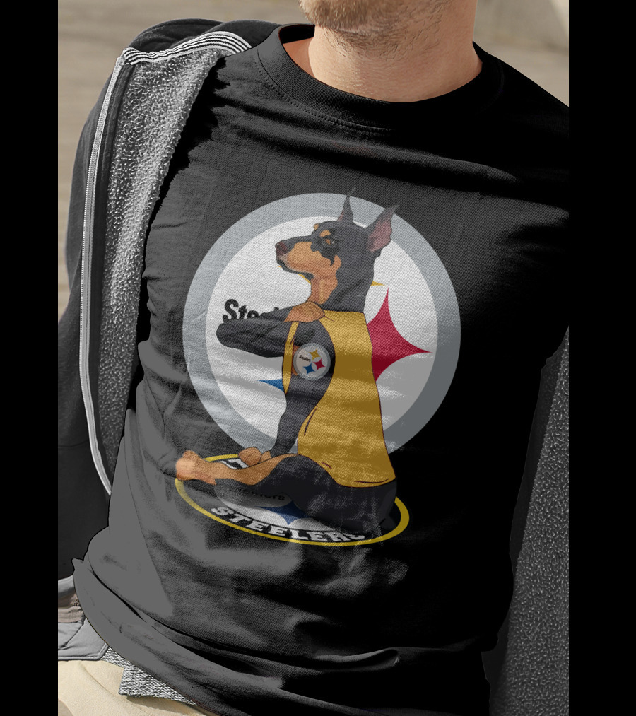 Steelers Dobermann Sitting On Steelers T-Shirt