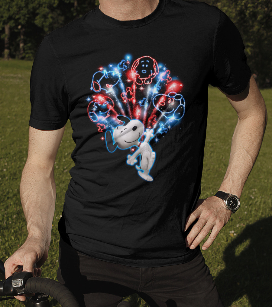 Snoopy Firework Celebration With Peanuts Characters In Red And Blue T-Shirt