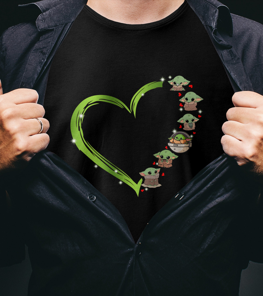 Baby Yoda Love Heart Shape Grogu Mandalorian Cute Green Jedi T-Shirt