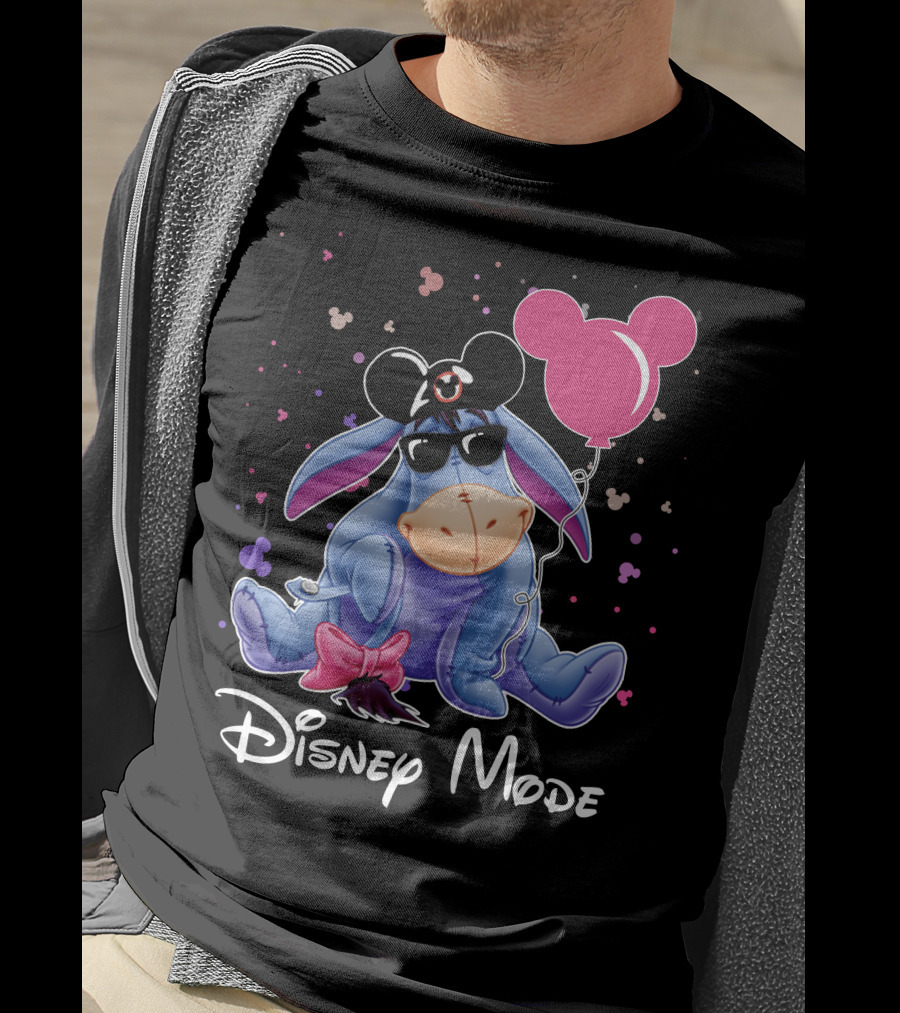 Disney Mode Eeyore With Mickey Balloon And Sunglasses T-Shirt