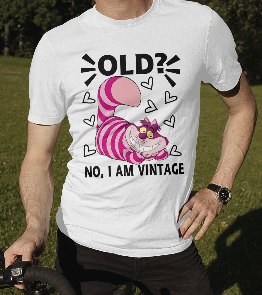 OLD NO I AM VINTAGE Cheshire Cat Hearts T-Shirt