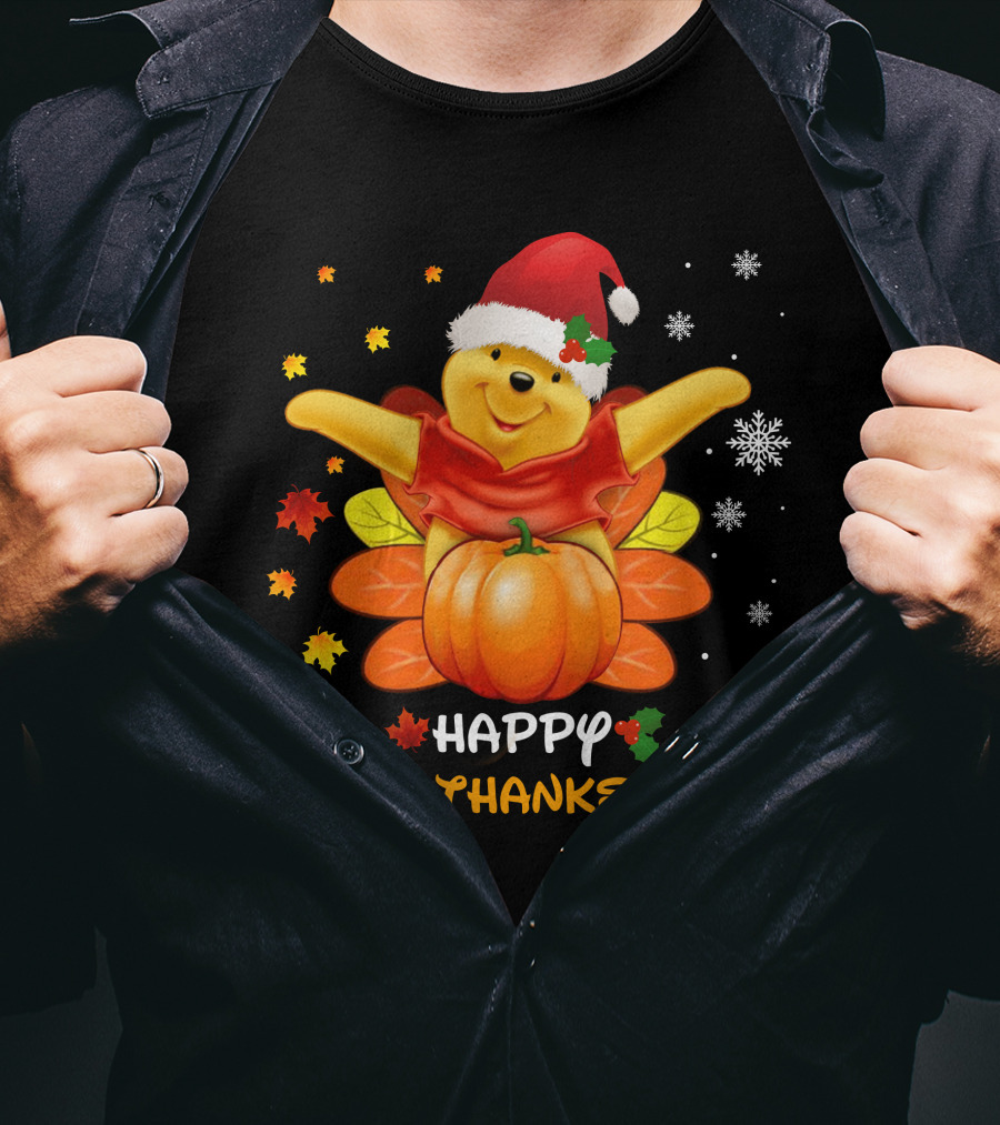 Happy Hallothankmas Pooh Pumpkin Santa Hat T-Shirt