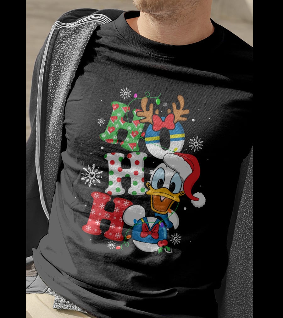 Donald Duck Ho Ho Ho Christmas Snowflakes Reindeer Antlers Santa Hat T-Shirt