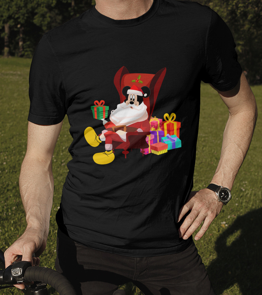MK Santa Christmas Mickey Mouse With Gifts Iconic Disney Holiday T-Shirt