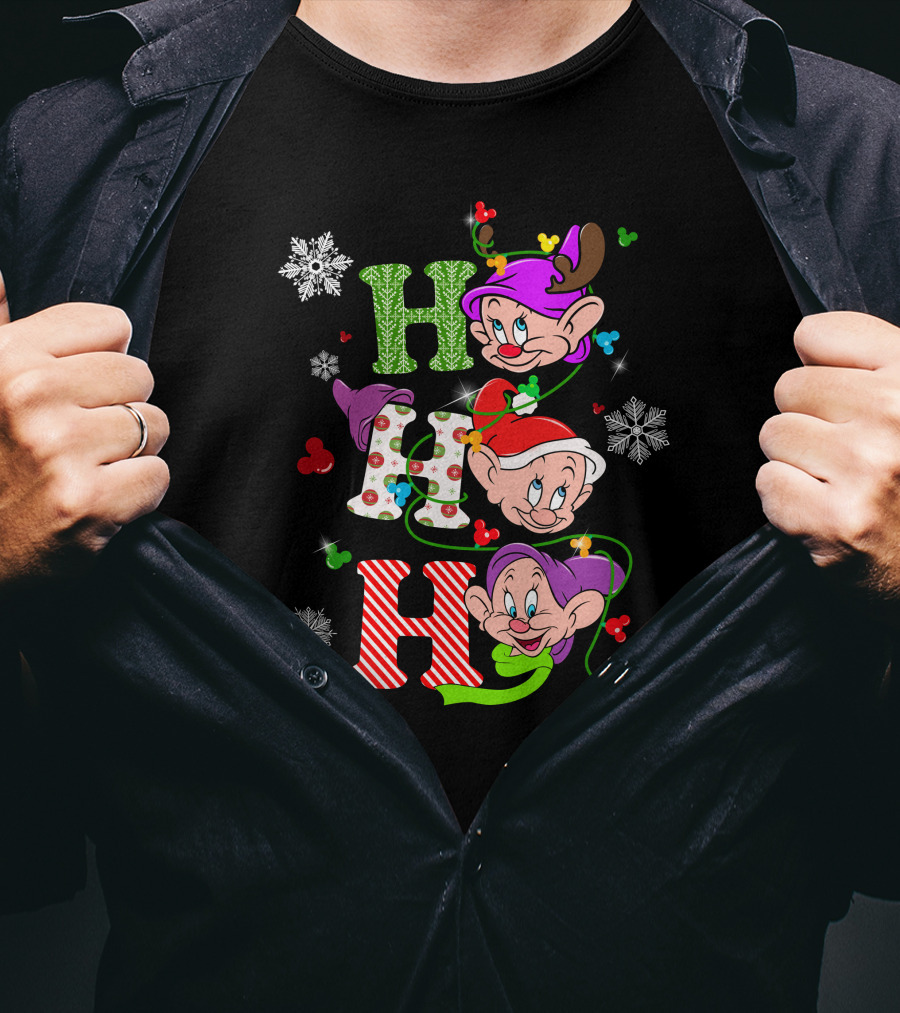 DP HHH Christmas Dopey Snow White Dwarf Festive Reindeer Santa Hat T-Shirt