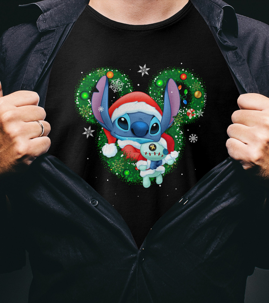 ST Head Green Christmas Stitch Santa Holding Scrump T-Shirt