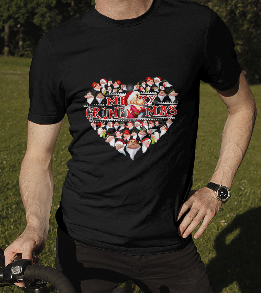 Merry Grumpmas Heart With Santa Dwarfs T-Shirt