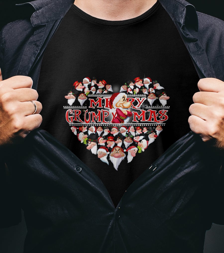 Merry Grumpmas Heart With Santa Dwarfs T-Shirt