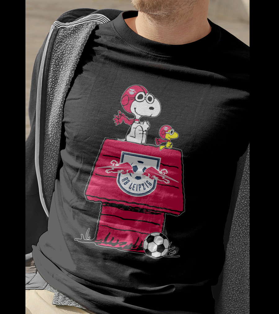 RB Leipzig Snoopy Soccer House With Woodstock T-Shirt