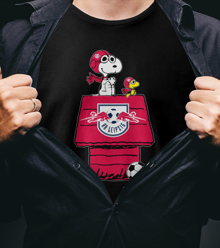 RB Leipzig Snoopy Soccer House With Woodstock T-Shirt