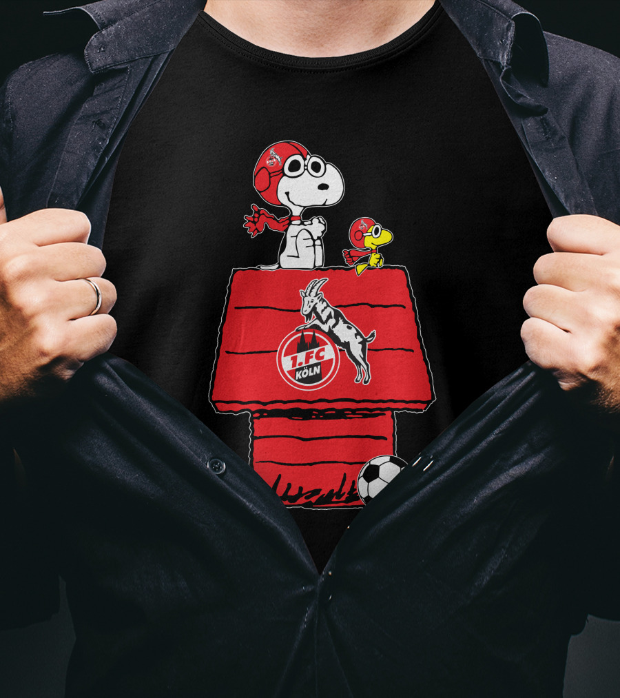 1. FC Köln Snoopy Woodhouse Soccer Scene T-Shirt