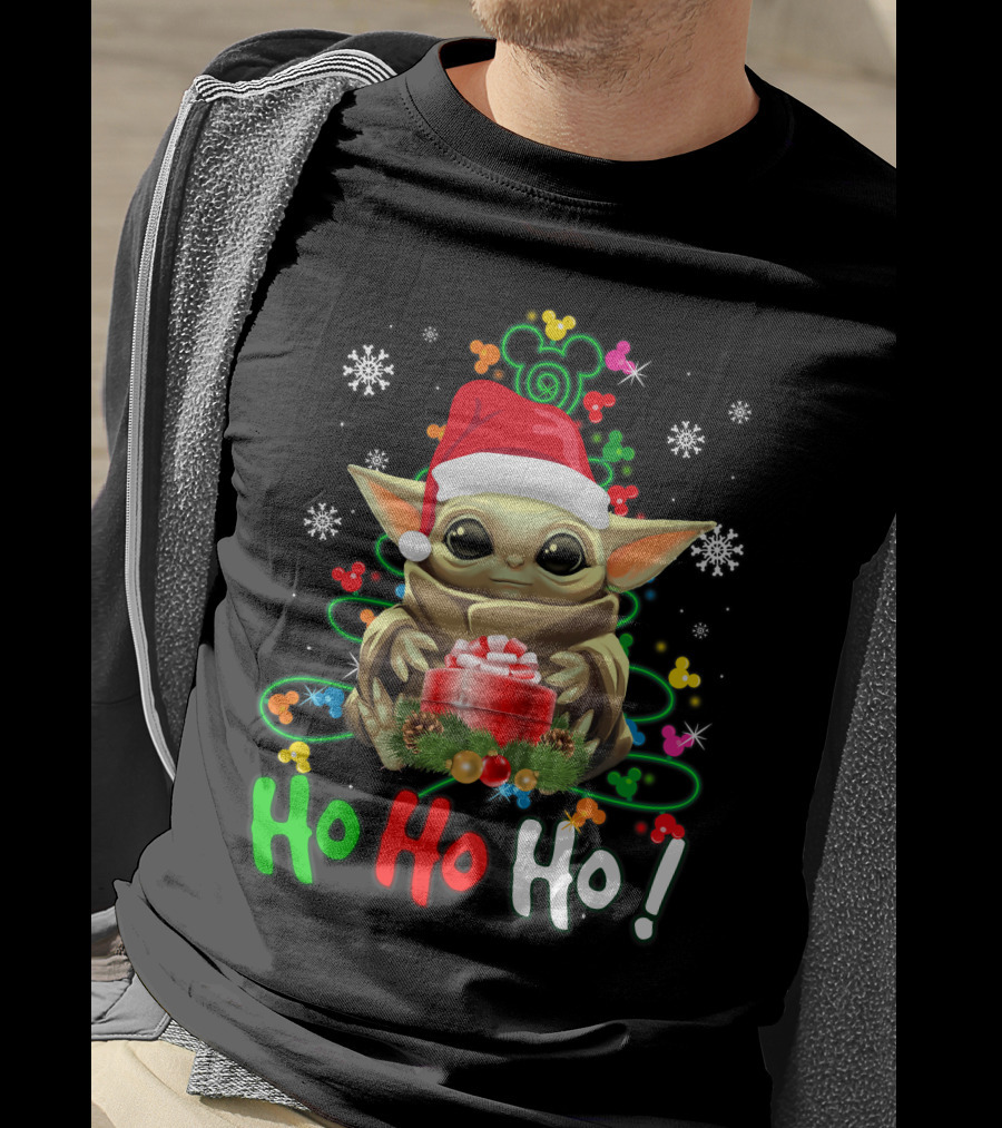 Ho Ho Ho Baby Yoda Christmas Santa Hat Gift Snowflakes T-Shirt