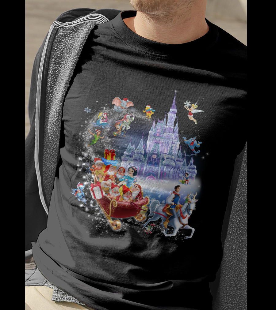 Snow White And Disney Friends Christmas Castle Adventure T-Shirt