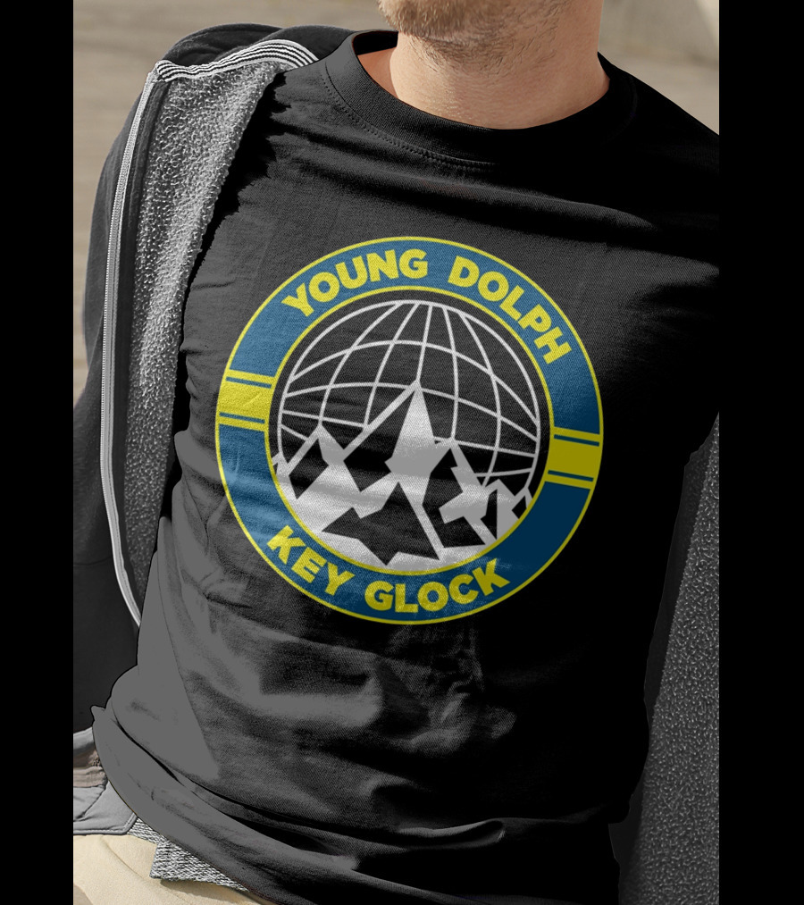 Young Dolph Key Glock Mountain Globe Motif T-Shirt