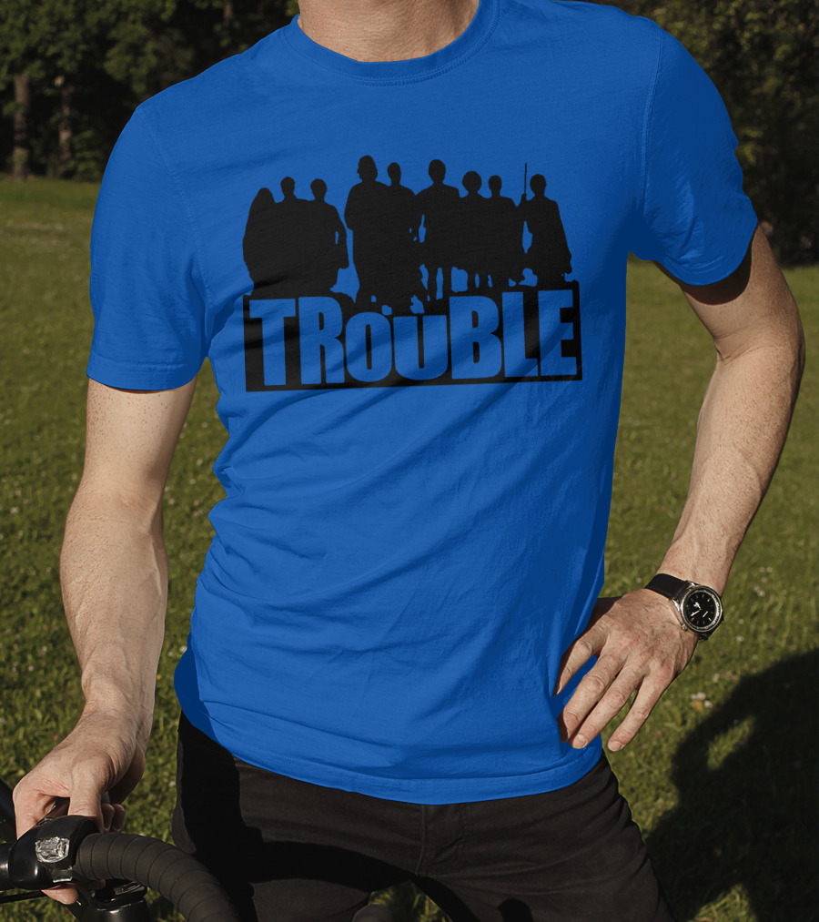 TROUBLE Silhouettes Ensemble T-Shirt