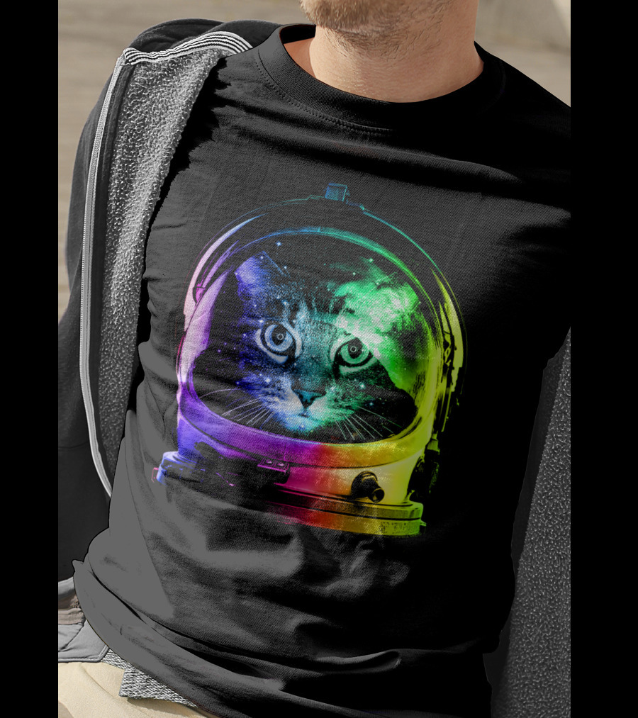 Astronaut Cat Classic Funny Cat In Space Helmet With Rainbow Glow T-Shirt
