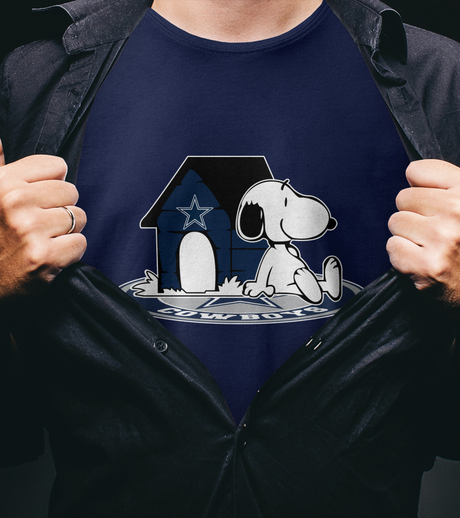 Dallas Cowboys Snoopy Fan Forever T-Shirt