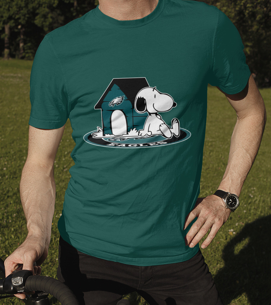 Snoopy Philadelphia Eagles Fan Now And Forever T-Shirt