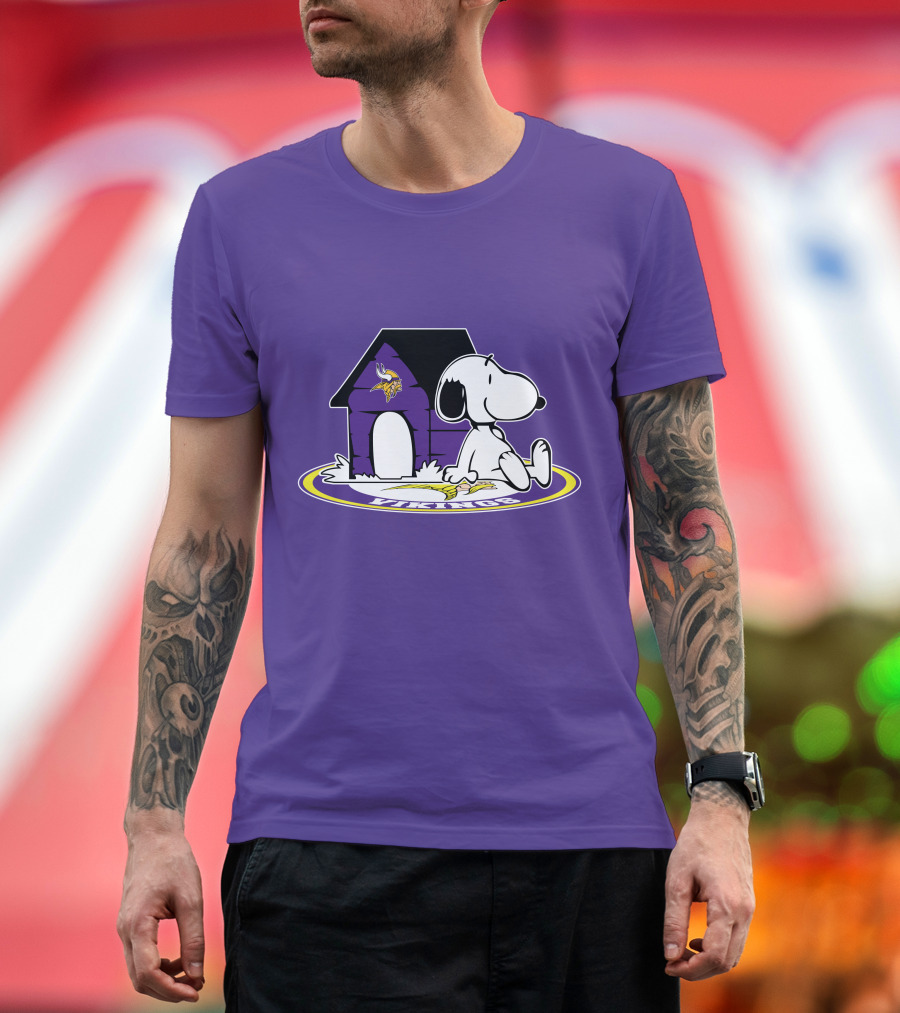 Snoopy Minnesota Vikings Football Fan Now And Forever T-Shirt