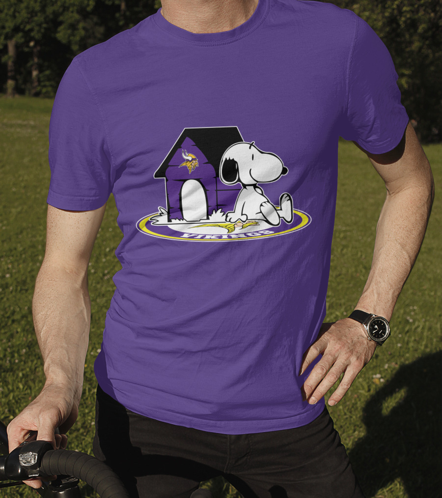 Snoopy Minnesota Vikings Football Fan Now And Forever T-Shirt